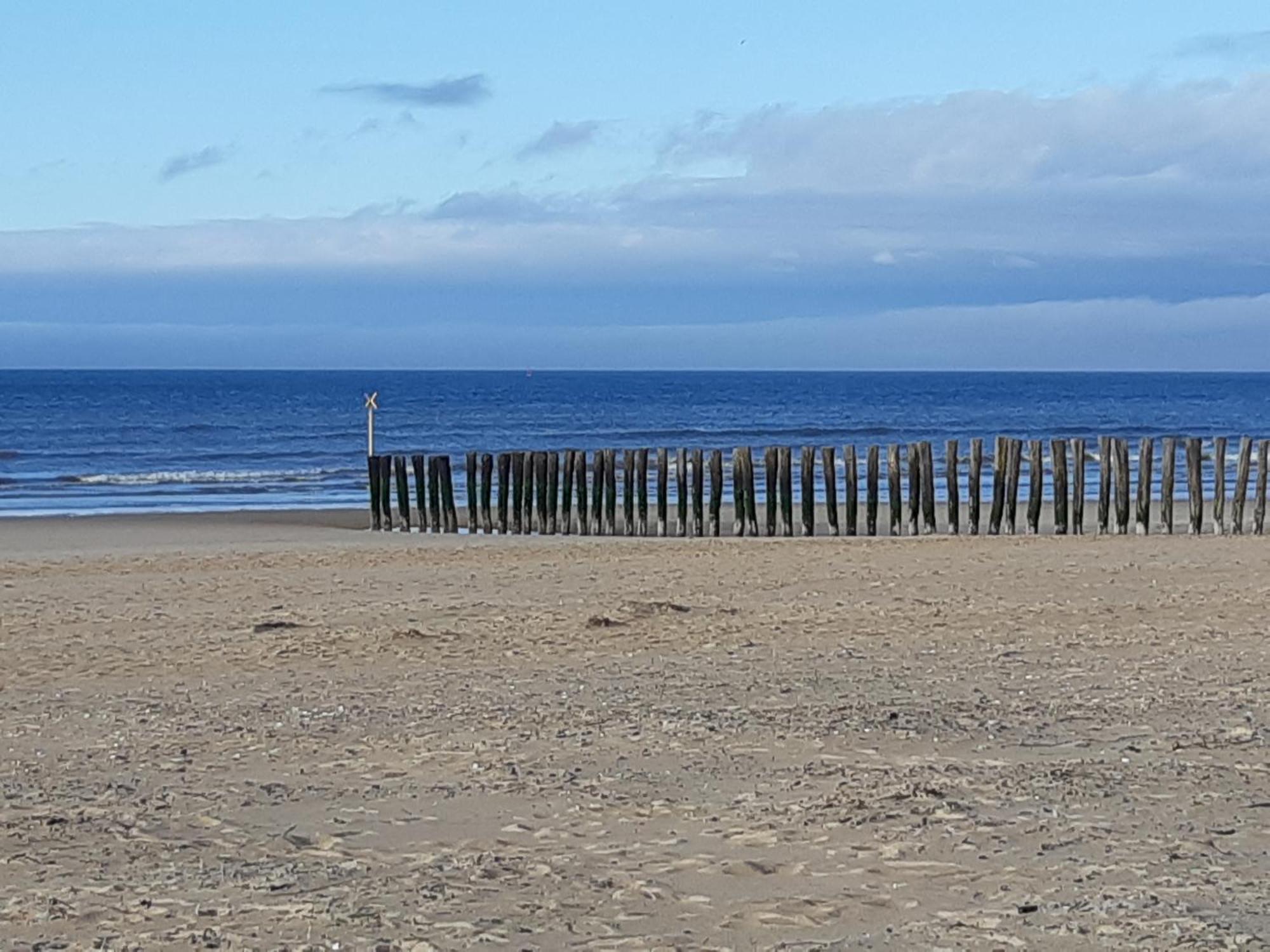Calais Plage - Magnifique Studio - Front De Mer Buitenkant foto
