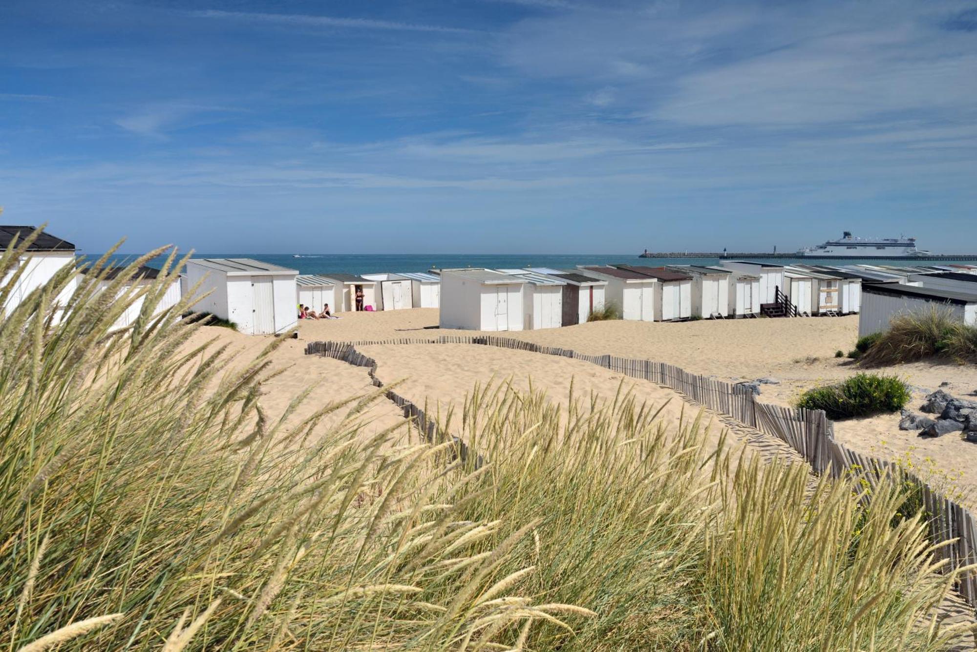 Calais Plage - Magnifique Studio - Front De Mer Buitenkant foto